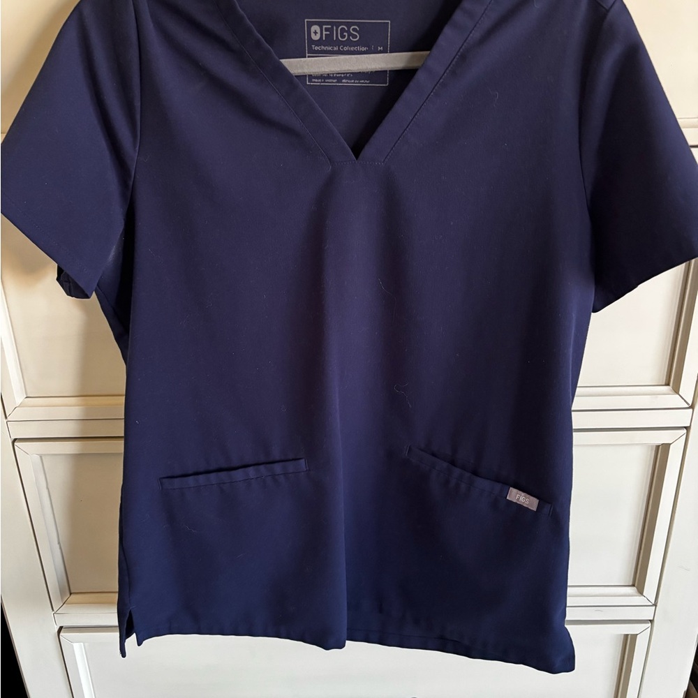 Figs Women's Navy Blue Scrub Top